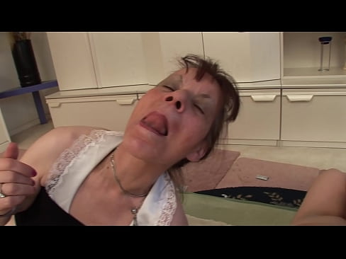 ❤️ Due nonne e un nonno fanno una cosa a tre ❌ Pornoal it.dreamlandpassionfever.ru ❌️