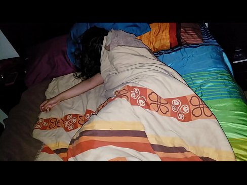 ❤️ Figliastro che rimprovera la sua giovane matrigna mentre lei dorme ❌ Pornoal it.dreamlandpassionfever.ru ❌️